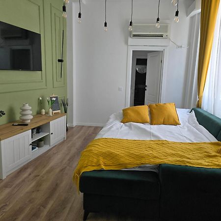 Skycentral Букурещ Екстериор снимка