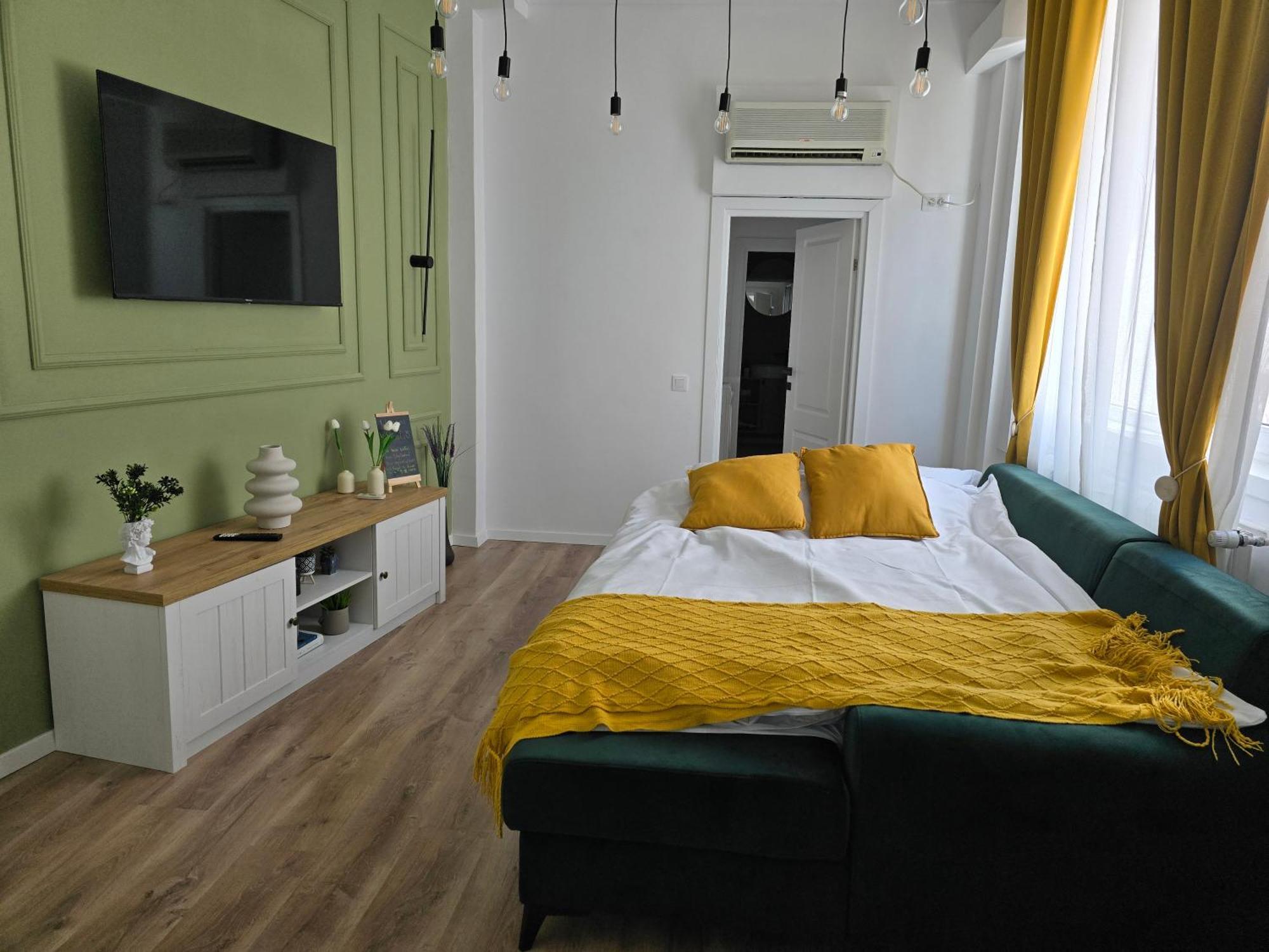 Skycentral Букурещ Екстериор снимка
