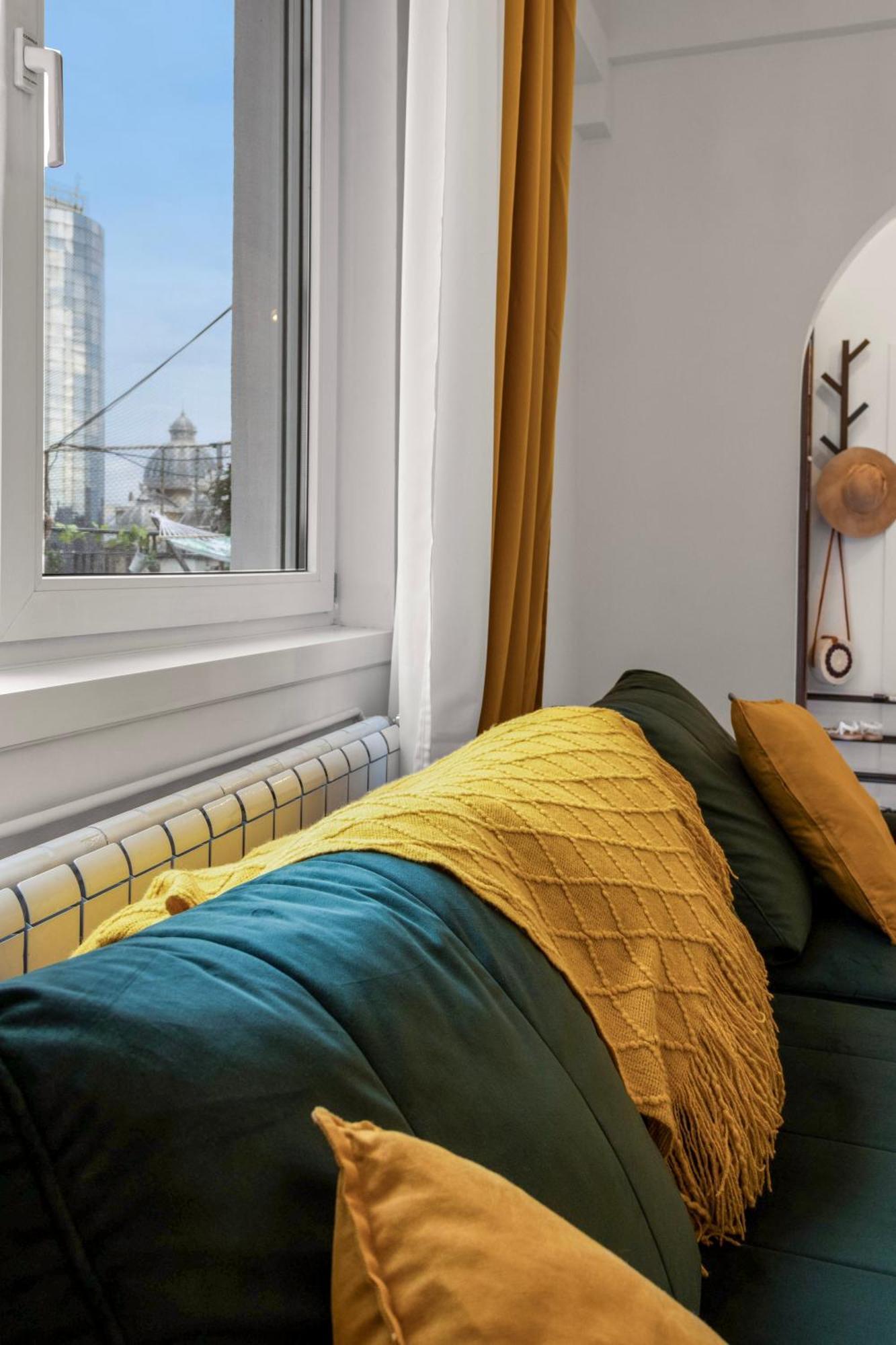 Skycentral Букурещ Екстериор снимка